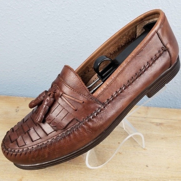 earth loafers